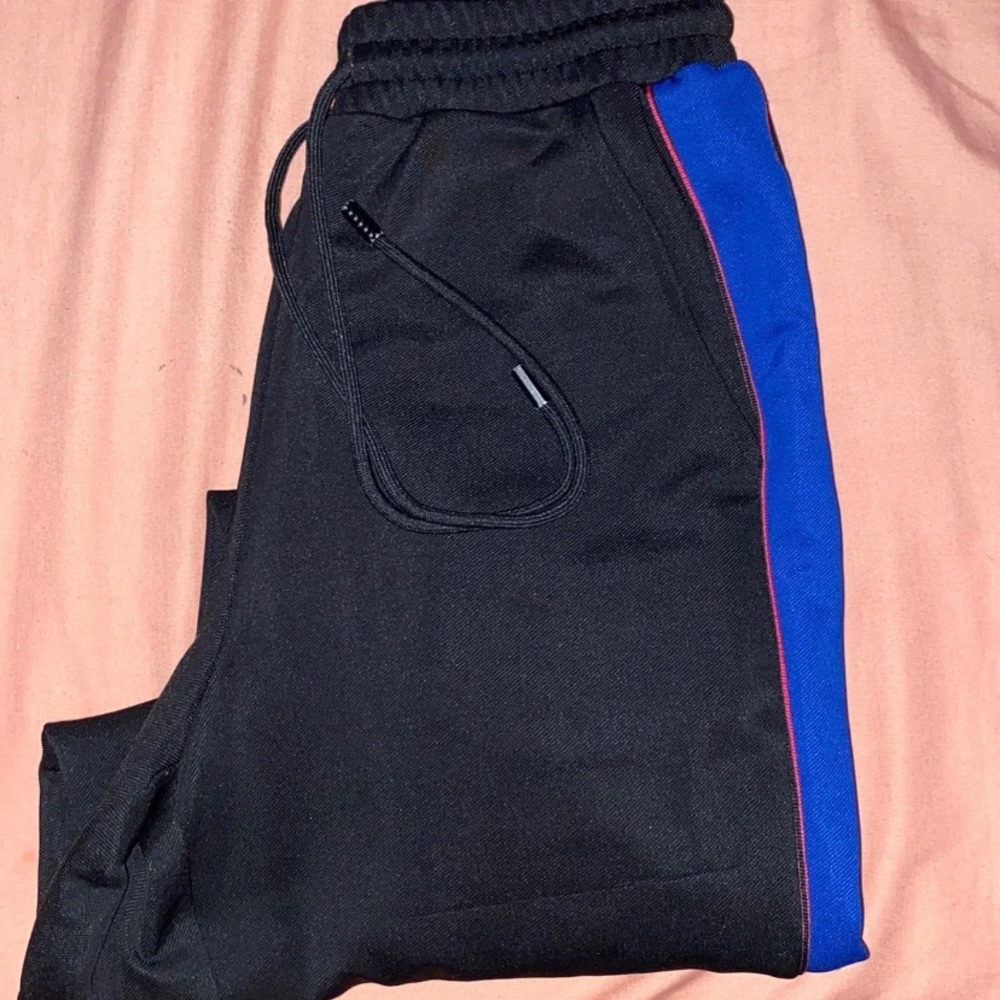 Drawstring Pants!
